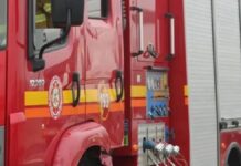 Incêndio em casa assusta moradores e mobiliza bombeiros em Canoas
