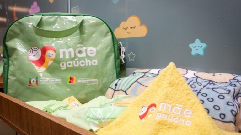 Mãe Gaúcha: governo do RS vai distribuir kits com roupas de bebê para gestantes