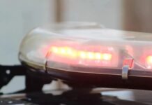 Motorista estaciona carro e quando volta encontra corpo de homem