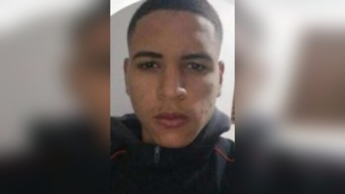 pá-enxada-facadas
