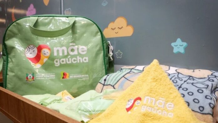 Governo do Rio Grande do Sul distribuirá kits com roupas de bebê para gestantes