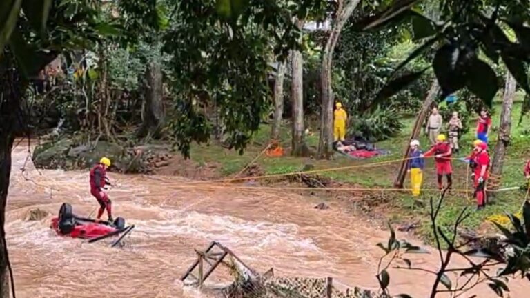 Primeira morte é confirmada na enchente em Santa Catarina
