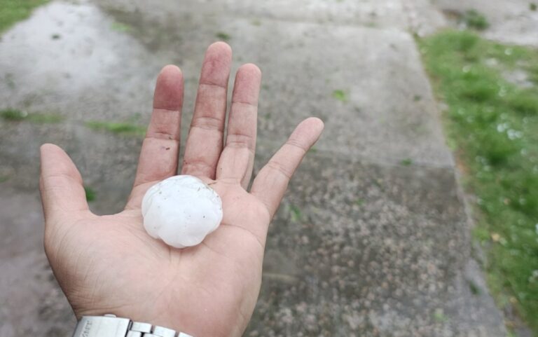 Temporal chega ao Rio Grande do Sul e cidades gaúchas registram chuva de granizo