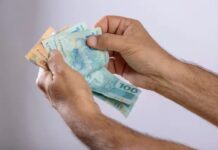 Veja se você tem valores a receber de "dinheiro esquecido"