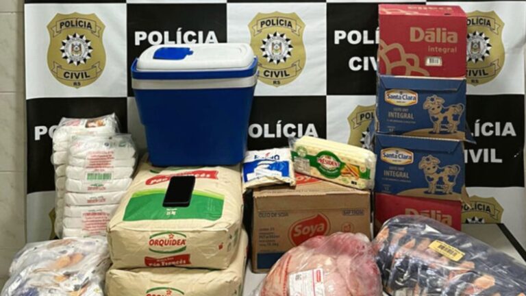 funcionário supermercado