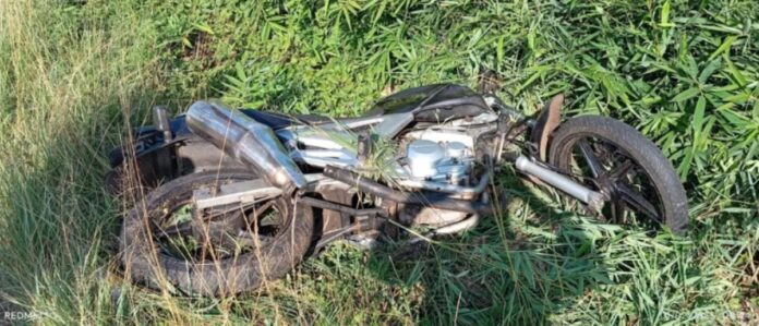 homem morre moto