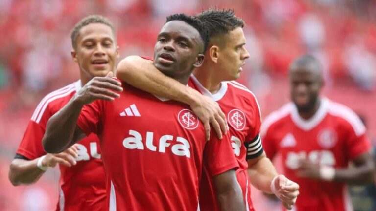 Inter enfrenta Caxias na semifinal do gauchão