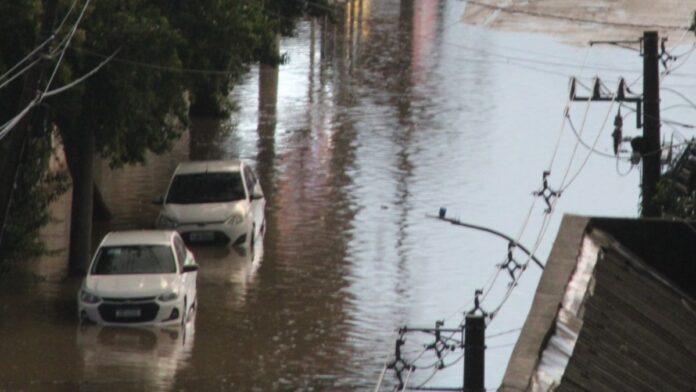 temporal Canoas