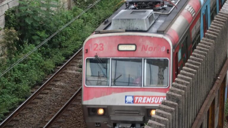 Funcionamento da Trensurb final de semana