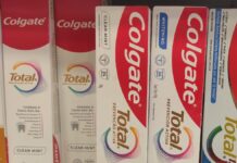 Justiça libera venda de creme dental Colgate suspenso pela Anvisa