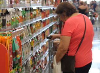 Governo anuncia medidas para baixar preço dos alimentos