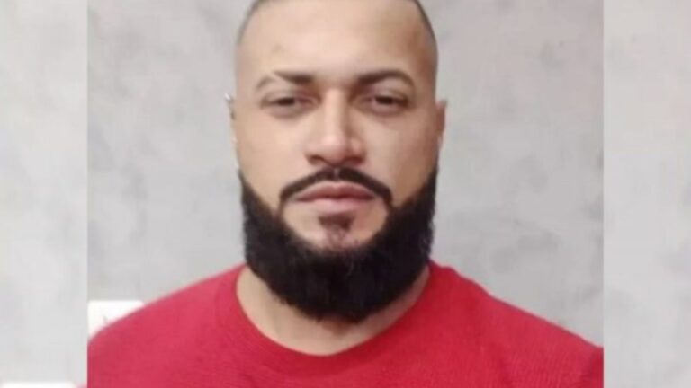 homem morto encontrado