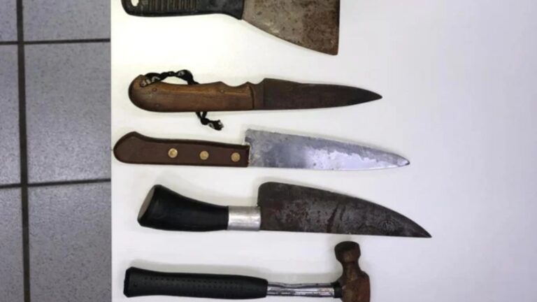 Durante operação contra tráfico de drogas, Polícia Civil encontrou vitimas de tortura em residência no bairro Sarandi, em Porto Alegre