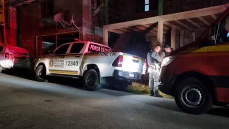 Jovem de 19 anos é morta a tiros na frente do filho