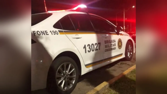 Caxias do Sul mulher morta e homem ferido