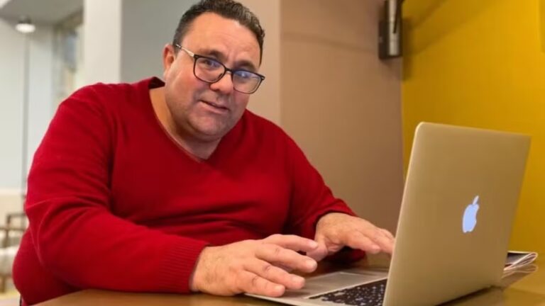 professor estrangulamento