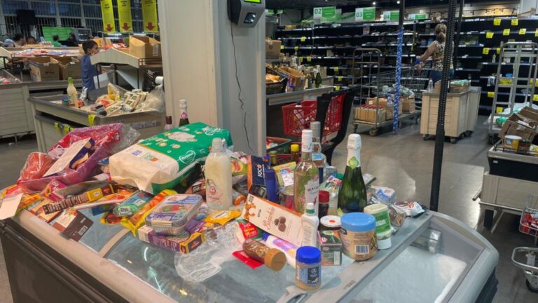 supermercado Liquidação