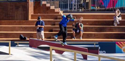 A jovem skatista de Canoas, Maria Lúcia, foi convocada para a Seleção Brasileira de Skate Street Feminino.