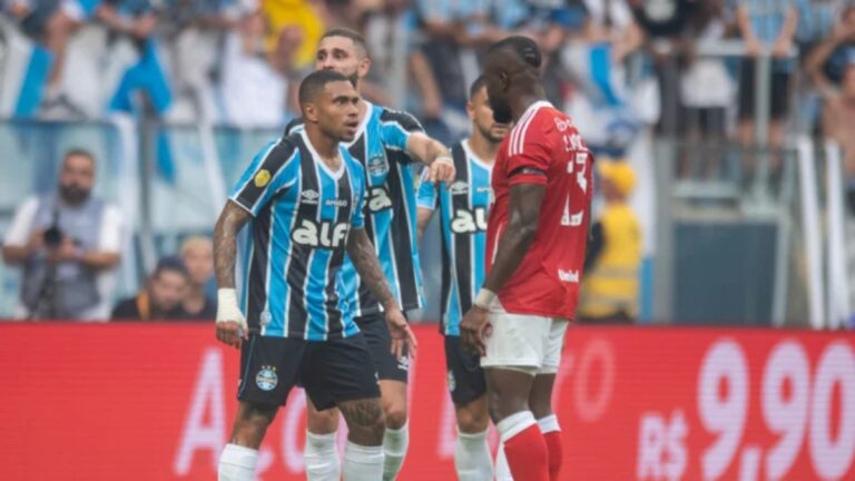 Grêmio e Inter se enfrentam no próximo sábado (19), pela quinta rodada do Brasileirão 2025. O jogo será na Arena, em Porto Alegre, às 21h.