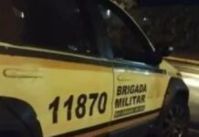 Uma mulher, de 26 anos, foi morta a tiros dentro de um apartamento, na noite do último domingo (20), em Serafina Corrêa.