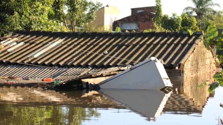 Prefeitura muda data de pagamento do auxílio aluguel em Canoas