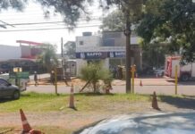 Vazamento de gás ao lado de posto de combustíveis mobiliza bombeiros