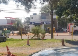 Vazamento de gás ao lado de posto de combustíveis mobiliza bombeiros
