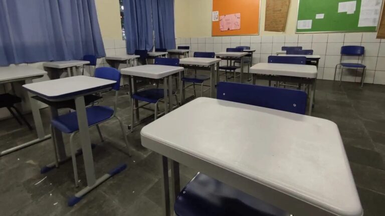 Canoas: escola retornará aula apenas na próxima quinta; Veja situação de outras escolas