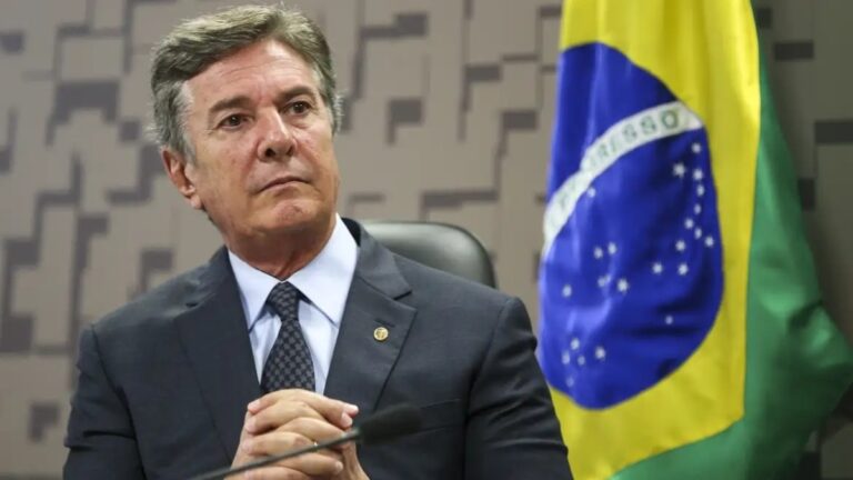 Fernando Collor, ex-presidente do Brasil é preso