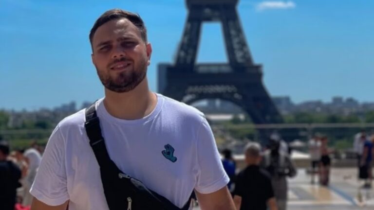 Jovem tem diagnóstico de doença rara