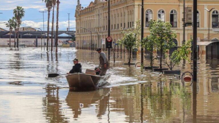 Ministério Público cobra R$ 50 milhões de prefeitura por falhas na enchente em Porto Alegre
