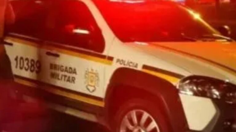 Um entregador de pizza, identificado como Wellington Luan Martins, foi morto a tiros na noite do último domingo (12) no centro de Rolante.