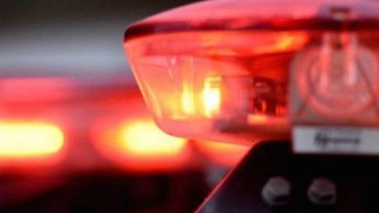 Professora é esfaqueada por alunos