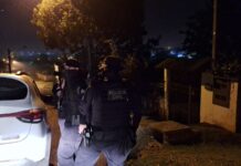 Mulher tenta matar a mãe e é alvo de operação da Polícia Civil
