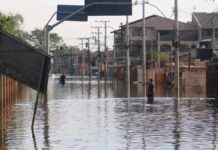 imagem da enchente em Canoas e de vítimas do Auxílio Reconstrução