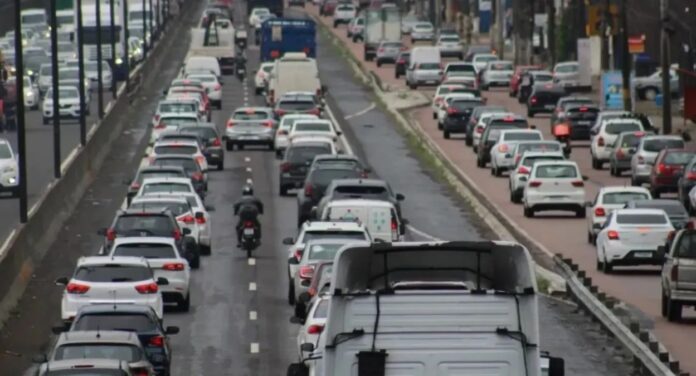 congestionamento BR-116 Canoas