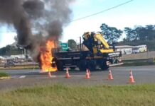 BR-386: incêndio em caminhão bloqueia rodovia em Nova Santa Rita
