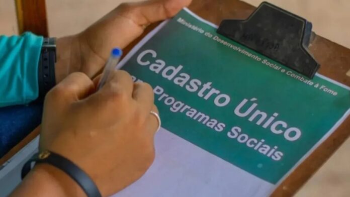 Inscritos no cadúnico terão direito a novo benefício; Entenda