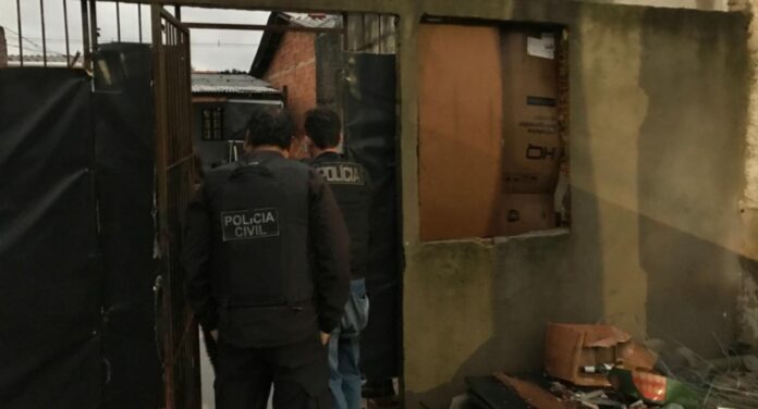 Delegado explica operação da Polícia Civil para prender autores de crimes contra crianças em Canoas