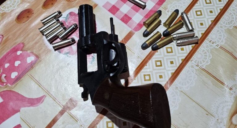 arma facções Canoas