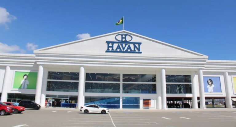 Havan vende produtos pela metade do preço