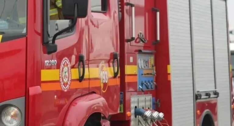 Incêndio atinge residência em Canoas