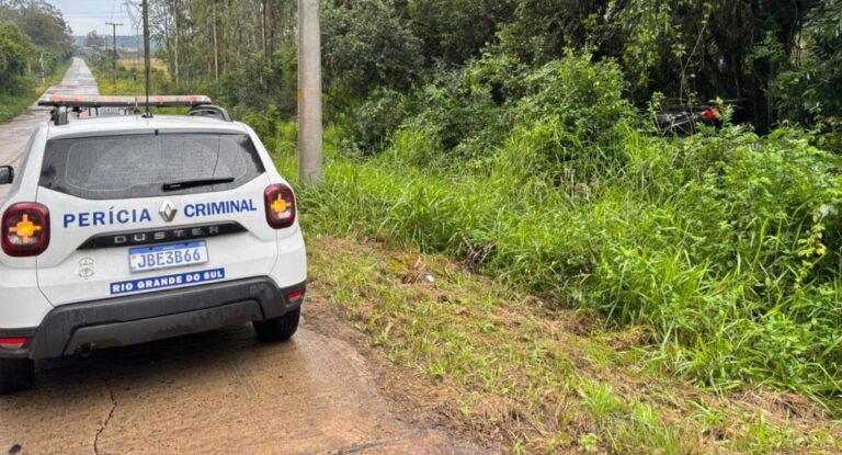 Motorista morre após caminhonete capotar em Nova Santa Rita