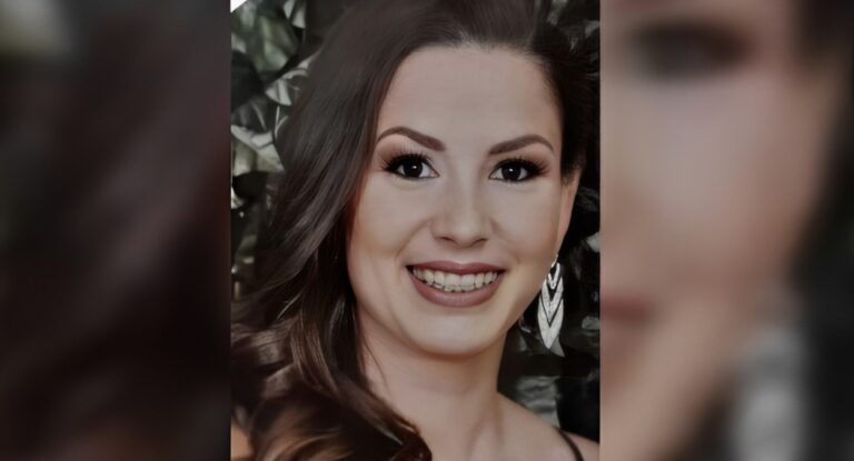 Mulher morre após acidente entre três carros