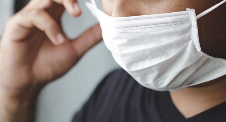 SRAG causa mais 14 óbitos