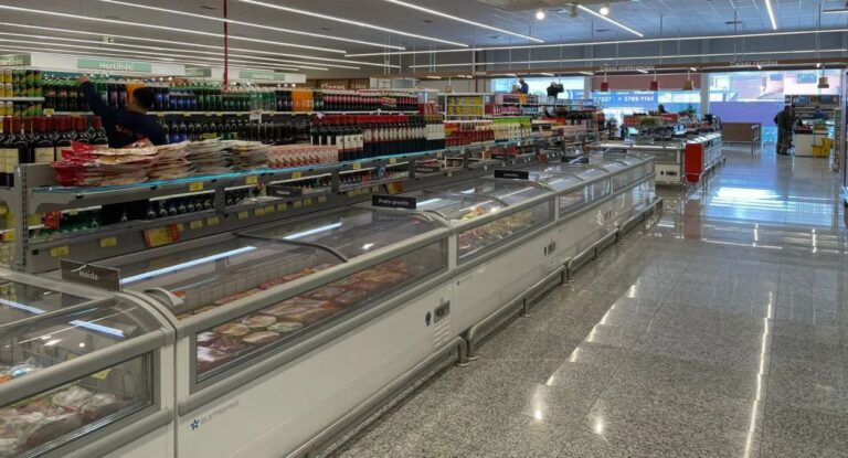 foto de um supermercado em Canoas