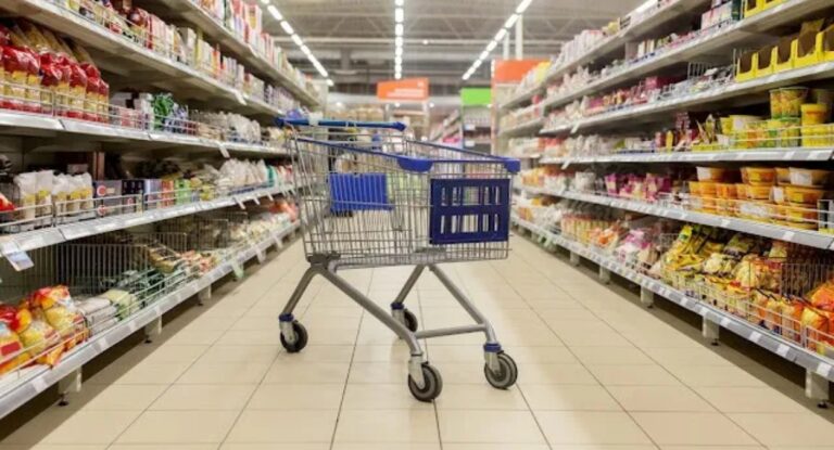 Canoas: após ser chamado de “nego”, funcionário de supermercado é indenizado