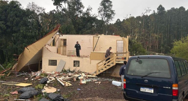 imagem mostra estrago causado pelo tornado no Rio Grande do Sul