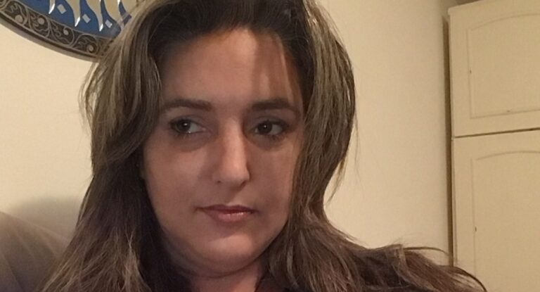 Saiba quem era a professora que morreu após cair da sacada