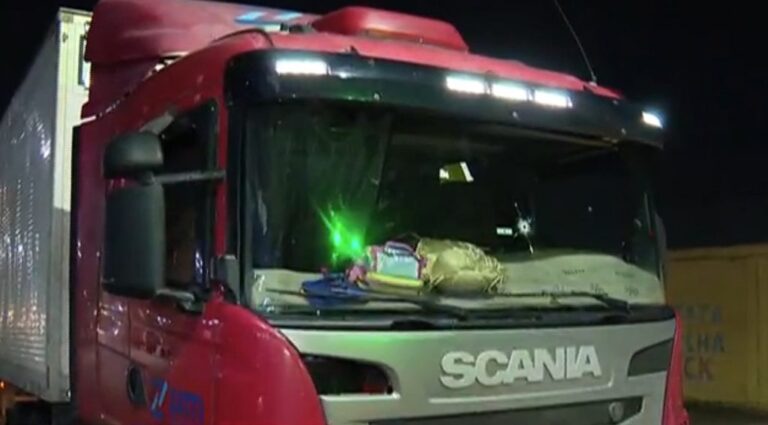 Caminhoneiro gaúcho leva tiro durante assalto